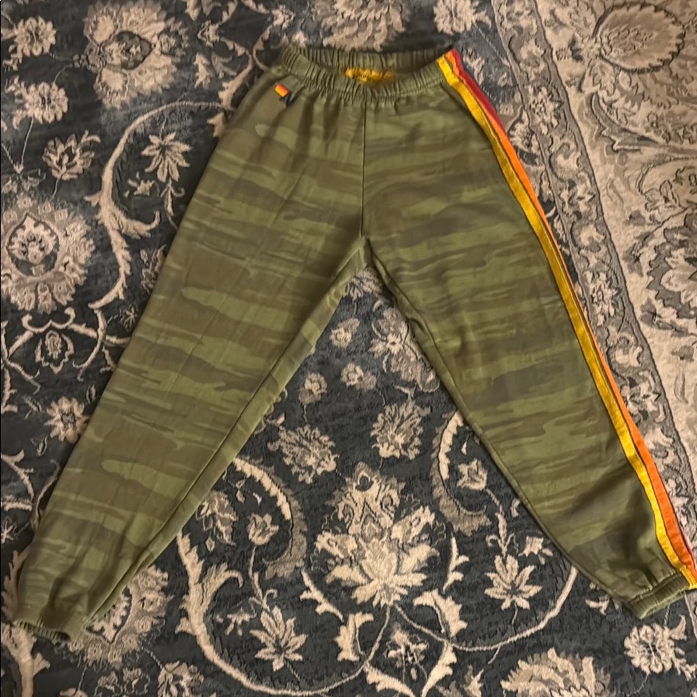 Aviator Nation Camouflage Sweatpants size small and like new